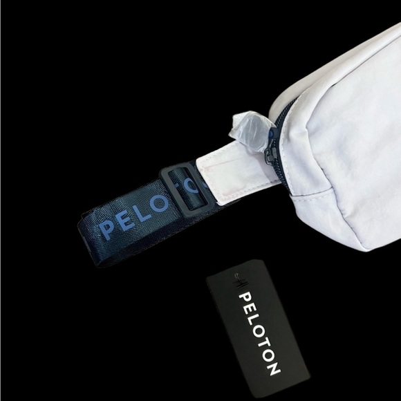 Peloton Fanny Pack - NWT - Picture 8 of 10